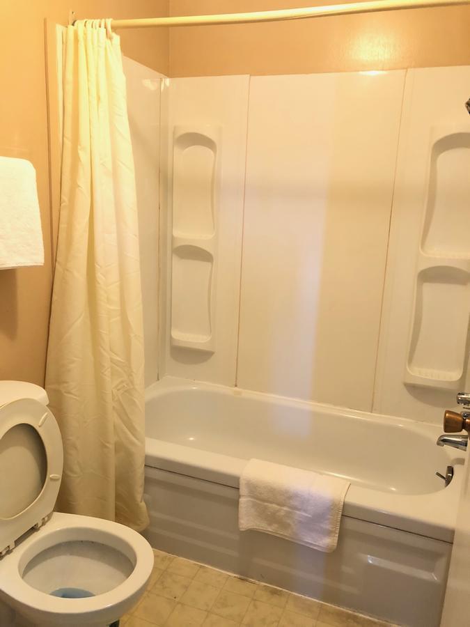Bluebird Motel Innisfail Zewnętrze zdjęcie